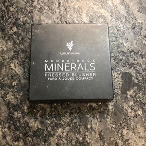 Younique Blush Stunning